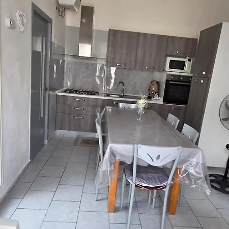 Casa Delfino *